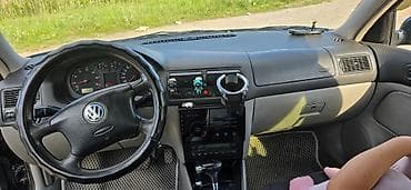 Транспорт: Volkswagen Golf: 2003 г., 2.3 л, Автомат, Бензин, Хэтчбэк — 5