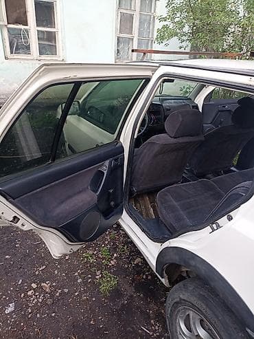 mini cuper: Volkswagen Golf: 1994 г., 1.8 л, Ручные, Бензин, Хэтчбэк — 8