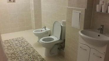 studio apartment: Светлая студия с отдельной спальней и кухней - Планировка: комната с — 9