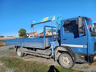 Манипулятор-бортовой грузовик Mercedes-Benz 817 с крановой установкой