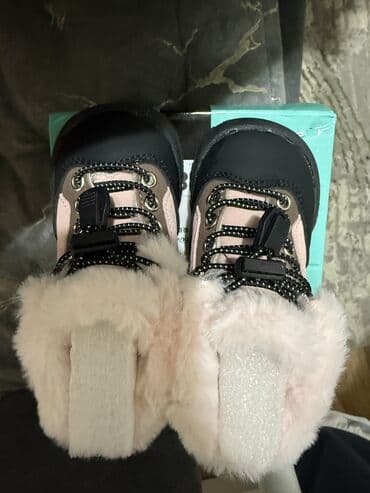 Детские зимние ботинки новые жля девочек размер 21 - Тёплые at lalafo.kg Детские зимние ботинки новые жля девочек размер 21 - Тёплые