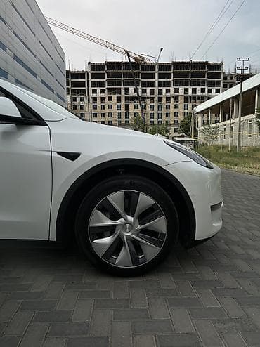 Tesla: Tesla Model Y: 2021 г., Автомат, Электромобиль, Кроссовер — 8