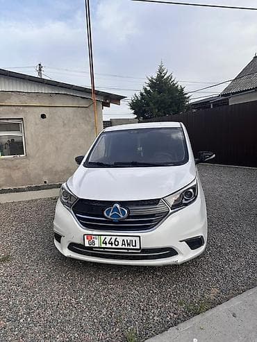 ssangyong rexton 4: Changan Auchan A600 EV: 2021 г., Автомат, Электромобиль, Минивэн — 6