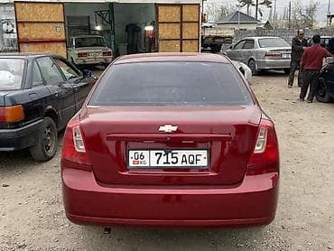 Chevrolet Lacetti: 2006 г., 1.6 л, Механика, Бензин, Седан