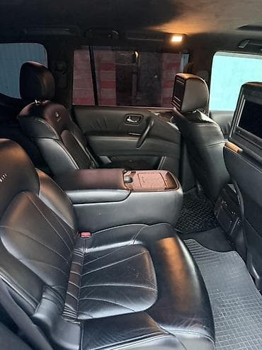 Infiniti QX80: 2012 г., 5.6 л, Автомат, Бензин, Жол тандабас — 7