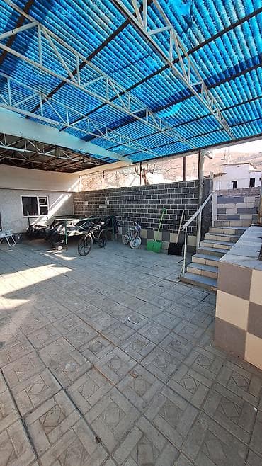 обмен на кв: 🏡 Продаётся кирпичный дом в Орто-Сай 📍 ул. Ормокоева, 600–700 м от — 5