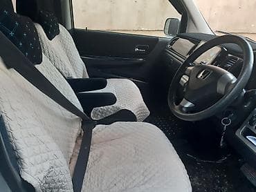 a8 audi: Honda Stepwgn: 2004 г., 2 л, Автомат, Бензин, Минивэн — 9