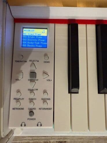 цифровые пианино: Полноактавное акустическое пианино,цвет белый и черный, усиленный — 16