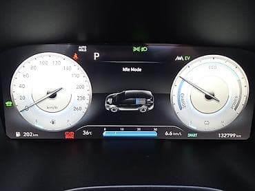 Hyundai Santa Fe: 2021 г., 1.6 л, Автомат, Гибрид, Кроссовер — 10
