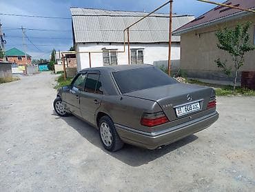 124 менс: Mercedes-Benz W124: 1994 г., 2.2 л, Автомат, Бензин, Седан — 5
