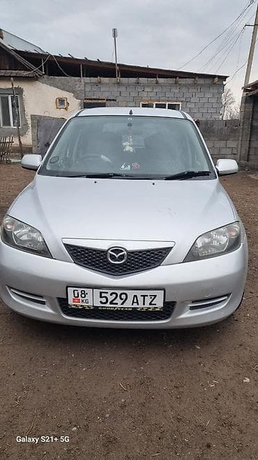 honda stirim: Mazda Verisa: 2003 г., Автомат, Бензин, Хэтчбэк — 2