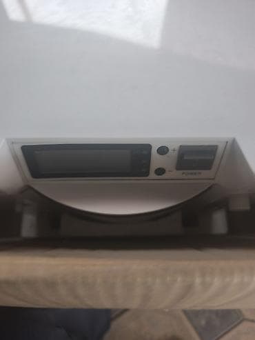 oxygen: Кислородный концентратор, производительность 5 л/мин. Особенности: - — 4