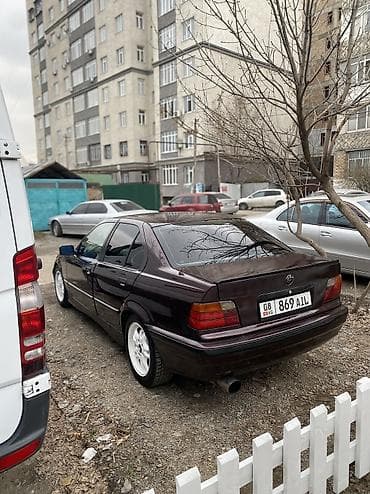 продаю с: BMW 3 series: 1992 г., 1.8 л, Механика, Бензин, Седан — 7