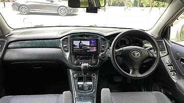 lexus 600: Toyota Kluger: 2004 г., 3 л, Автомат, Газ, Кроссовер — 9