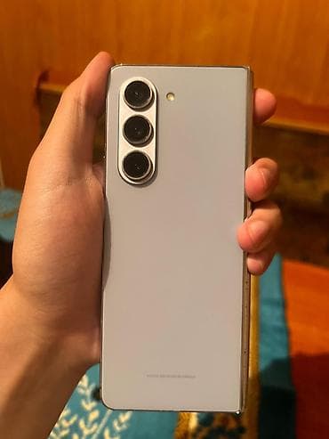 canon ef: Samsung Galaxy Z Fold 5, Б/у, 256 ГБ, цвет - Голубой, 1 SIM, eSIM — 6