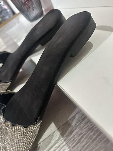 Женская обувь: Размер 40, стелька 25,5 см Женские шлёпанцы с блестящим декором - — 2