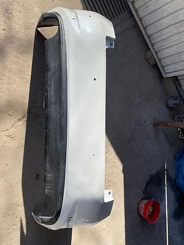 Бампер Toyota, Б/у, Оригинал at lalafo.kg Бампер Toyota, Б/у, Оригинал