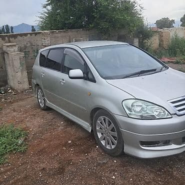 Транспорт: Toyota Ipsum: 2002 г., Минивэн — 2