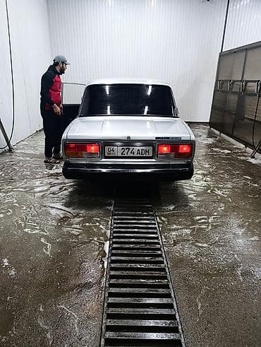 bugatti veyron: ВАЗ (ЛАДА) 2107: 2010 г., Седан — 3