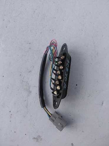 srv 3: Блок контактов раздвижной двери Toyota Estima ACR30 (2000–2006) - — 3