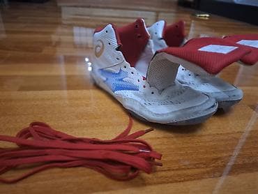 эрсаг каталог с ценами бишкек: Борцовки Asics с высоким голенищем и застёжками-липучками. - Цвет — 1