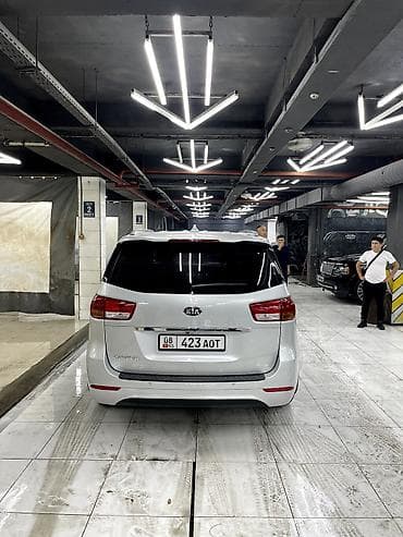 sprinter 315: Kia Carnival: 2017 г., 2.2 л, Автомат, Дизель, Минивэн — 3