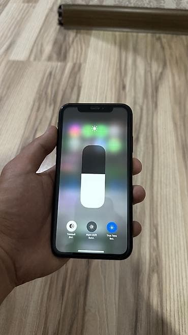 Техника и электроника: IPhone Xr, 128 ГБ, Черный, 78 % — 2