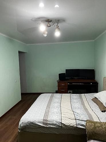 4: 1 комната, 32 м², 4 мкр 104 серия, 4 этаж, Косметический ремонт — 1