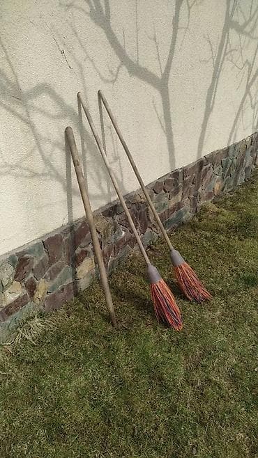 Другие услуги: Уборка территории, Уборка двора и сада — 2