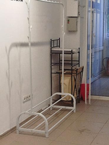 Напольная вешалка-стойка для одежды с полкой для обуви 1000