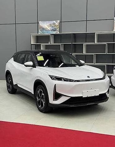 wuling mini ev: Dongfeng : 2025 г., Автомат, Гибрид, Кроссовер — 2
