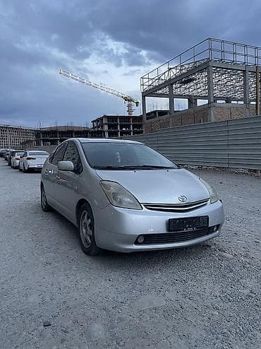 болушу: Toyota Prius: 2004 г., 1.5 л, Гибрид — 1