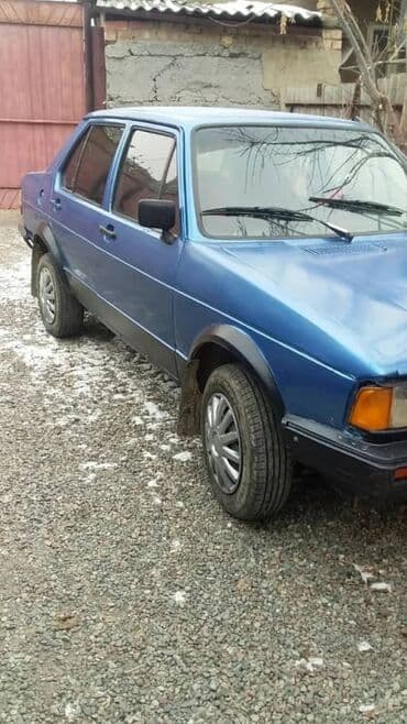 Volkswagen Jetta: 1984 г., 1.8 л, Механика, Бензин, Купе