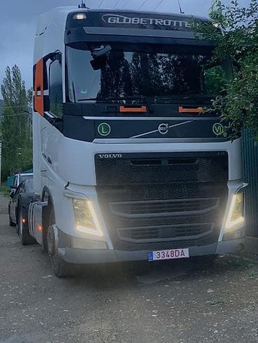 volvo 6x2: Тягач, Volvo, 2016 г., Без прицепа — 2