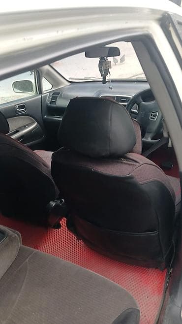 панель жигули: Honda Stream: 2003 г., 1.7 л, Автомат, Бензин, Универсал — 4