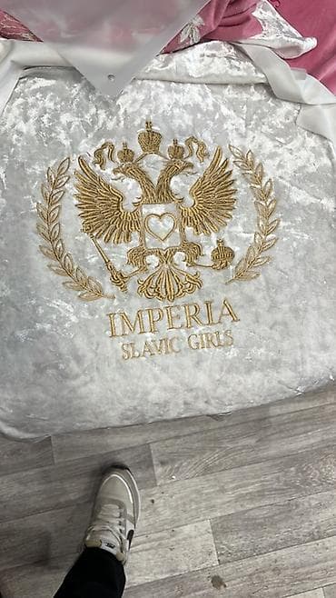 штаны s: Вышивка на одежде и текстиле под заказ. - Разработка и нанесение — 8