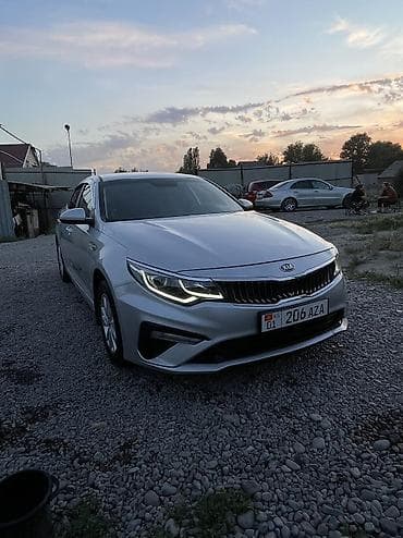Kia K5: 2016 г., 2 л, Автомат, Газ, Седан