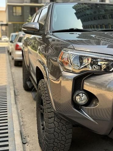 235 60 р18: Toyota 4Runner: 2018 г., 4 л, Автомат, Бензин, Внедорожник — 3