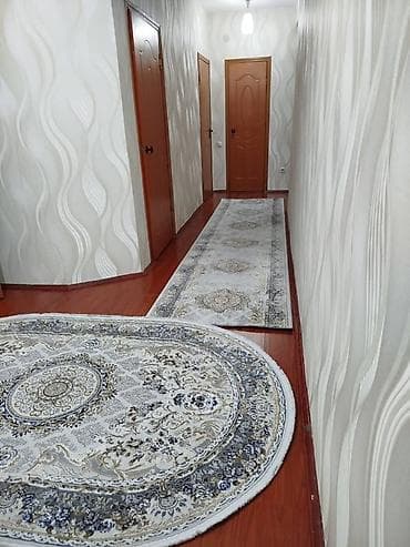 osh hostel: 3 комнаты, 78 м², Индивидуалка, 3 этаж, Косметический ремонт — 4