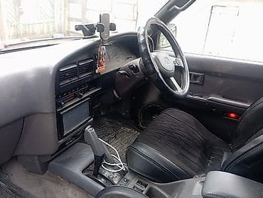 Продажа авто: Toyota Hilux Surf: 1993 г., 3 л, Автомат, Бензин, Внедорожник — 5