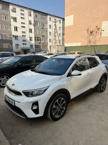 електро скутеры: Kia Stonic: 2018 г., 1.6 л, Робот, Дизель, Хэтчбэк — 2