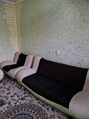 Прямой диван, Б/у
