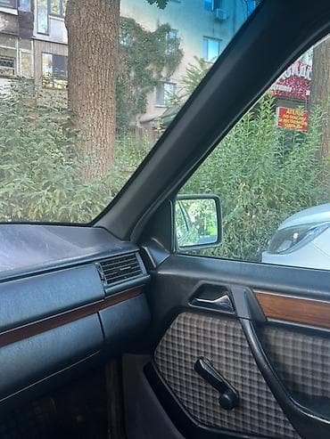 абуди 80: Mercedes-Benz W124: 1994 г., 2.2 л, Механика, Бензин, Седан — 8