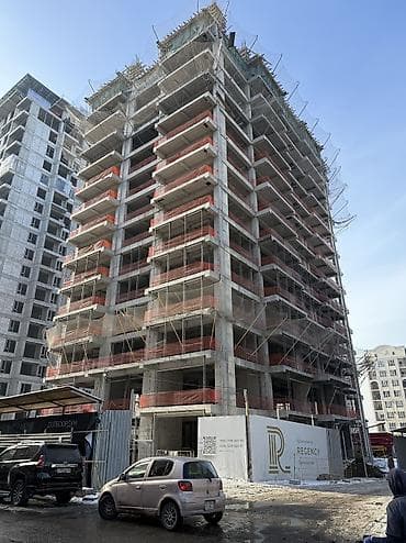 кварты: Строится, Элитка, 3 комнаты, 90 м² — 6