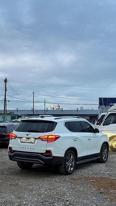 range river: Ssangyong Rexton: 2019 г., 2.2 л, Автомат, Дизель, Внедорожник — 3