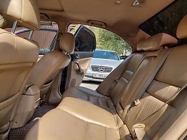Транспорт: Honda Accord: 2003 г., 2 л, Автомат, Бензин, Седан — 2