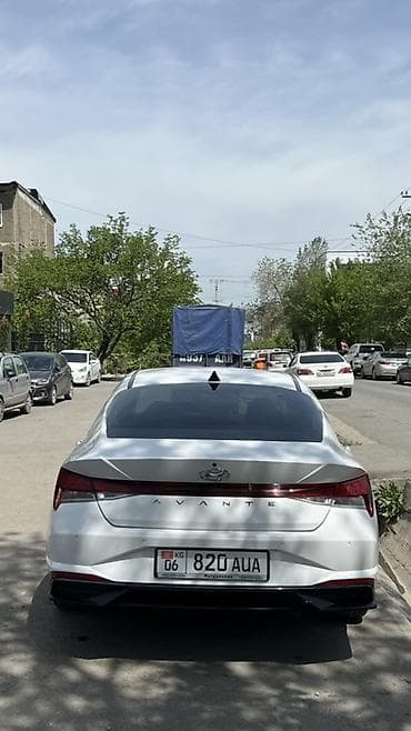 аванье: Hyundai Avante: 2023 г., 1.6 л, Автомат, Газ, Седан — 2