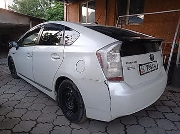 2011: Toyota Prius: 2011 г., 1.8 л, Автомат, Гибрид, Хэтчбэк — 9