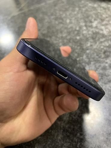 афон 17 про: Смартфон iPhone (серия с безрамочным экраном и Face ID), цвет — 9