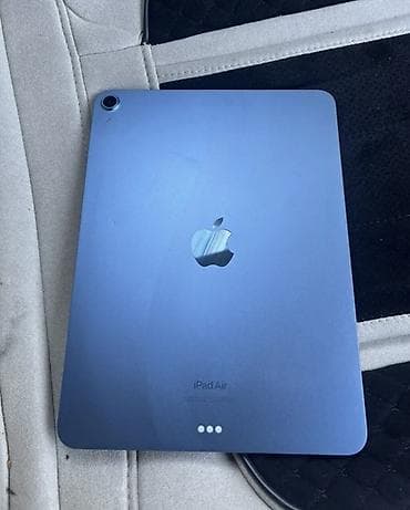 айпад про 2020 бу: Планшет, Apple, память 64 ГБ, 10" - 11", Wi-Fi, Б/у, Классический цвет - Синий — 1